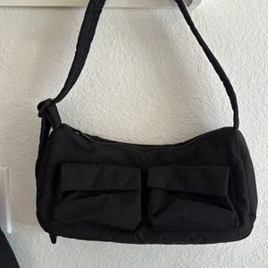 BAGGU black cargo shoulder bag